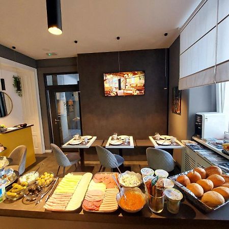 A8 B&B Zagreb Extérieur photo