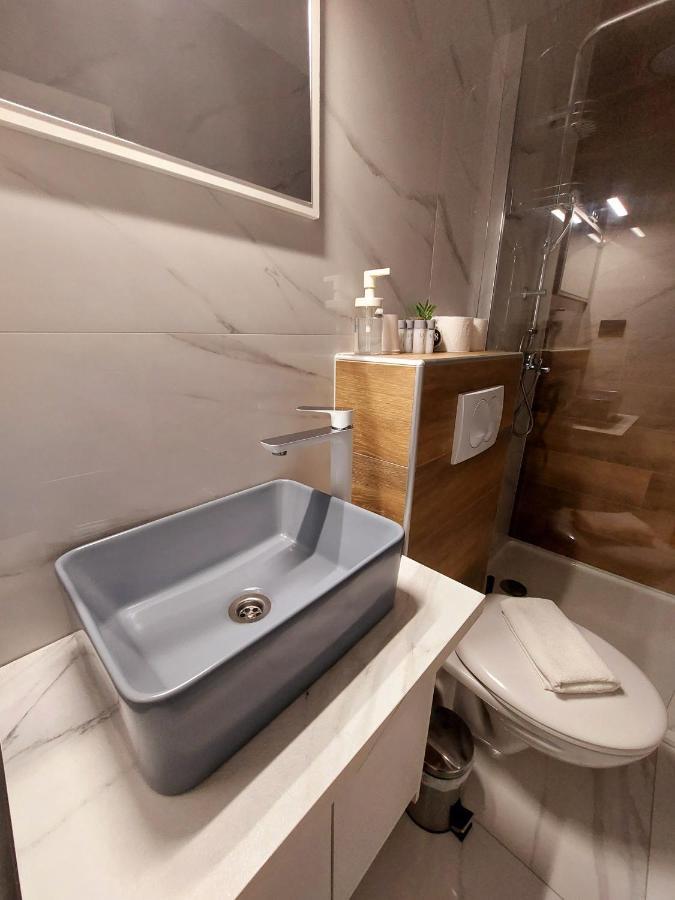 A8 B&B Zagreb Extérieur photo